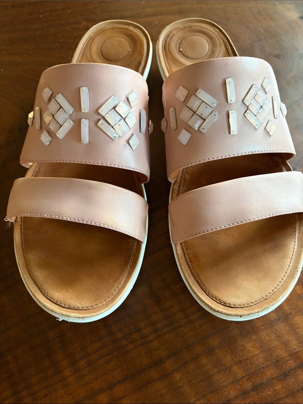 Fitflop slides